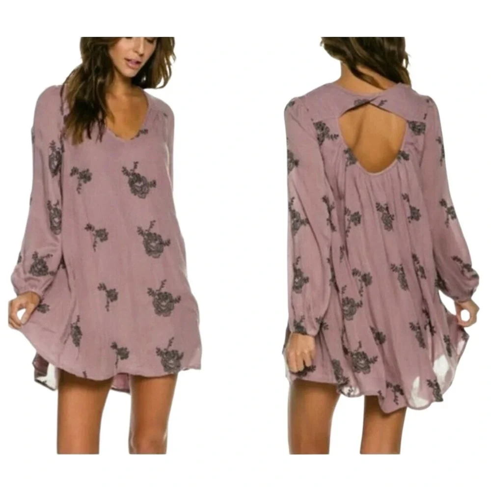 Free People Austin Dress Sz M Mauve Embroidered Mini Open Back Boho Festival EUC - Picture 1 of 9